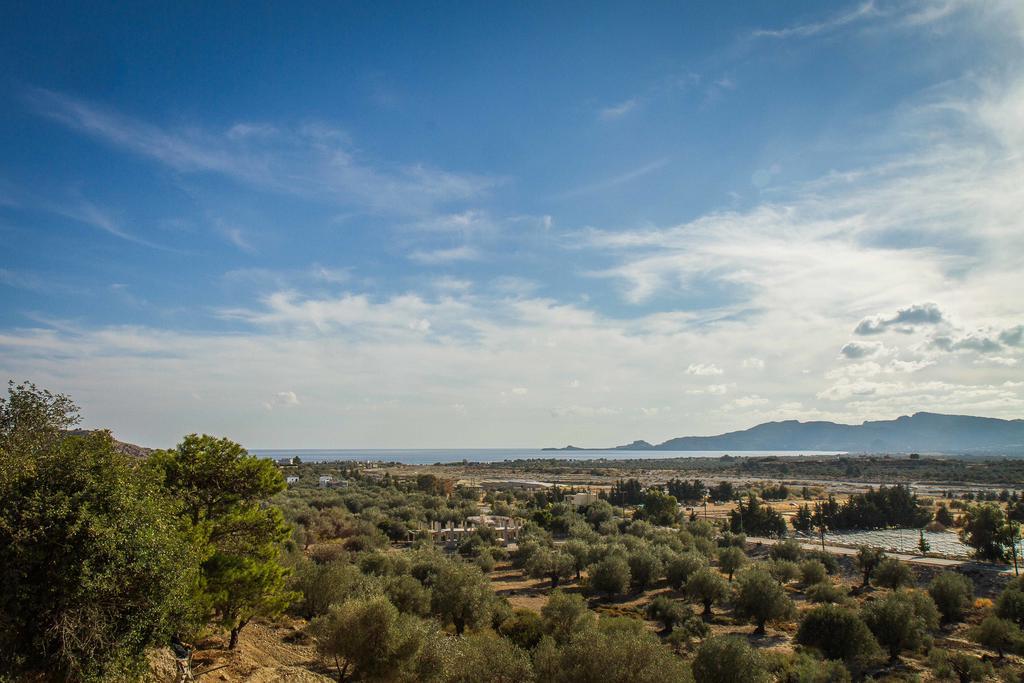 Hill & Seaview - Aelia Apartment