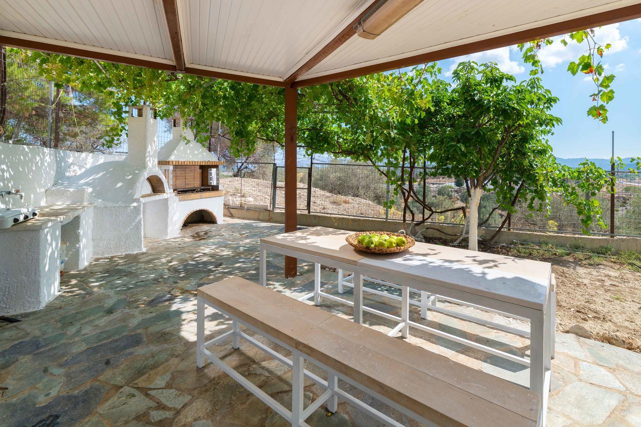 Hill & Seaview - Aelia Apartment